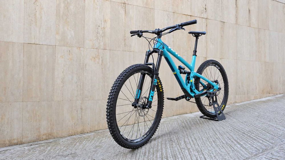 Yeti SB5.5 TURQ, L, 29 цола, FOX 36 Performance 160 мм, FOX Float X, SRAM X01 Eagle 1x12, Code R