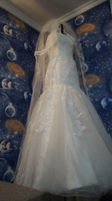 Продам свадебное платье