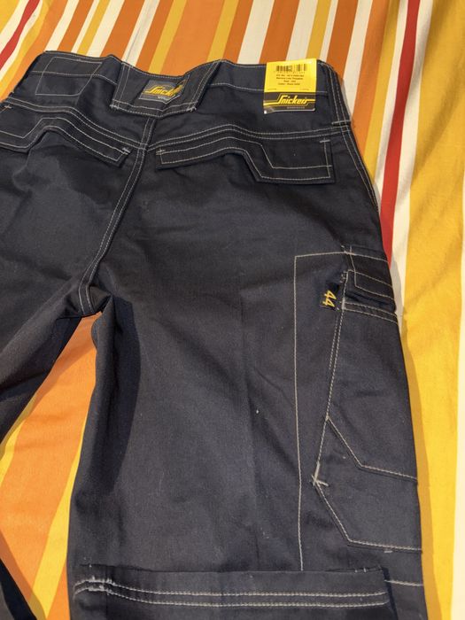 Нов работен панталон Snickers work wear
