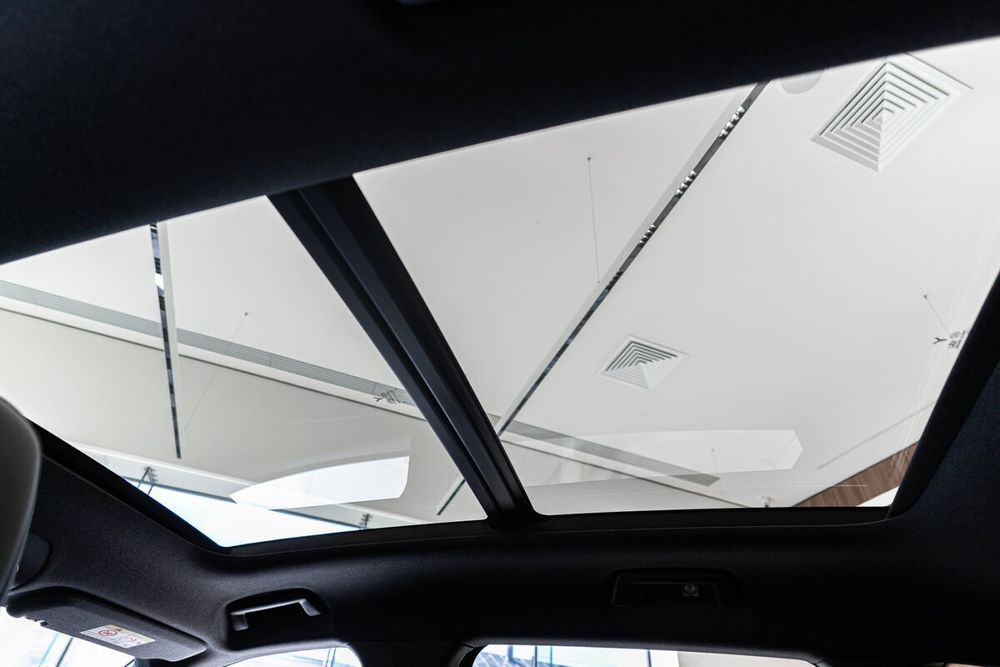 Voyah oppola tech 318km Restayling 2025 gibrit