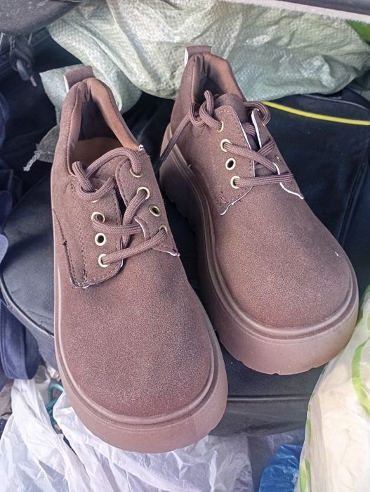 Новая женская обувь