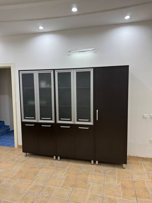 Продается нежилое в центре 1я линия