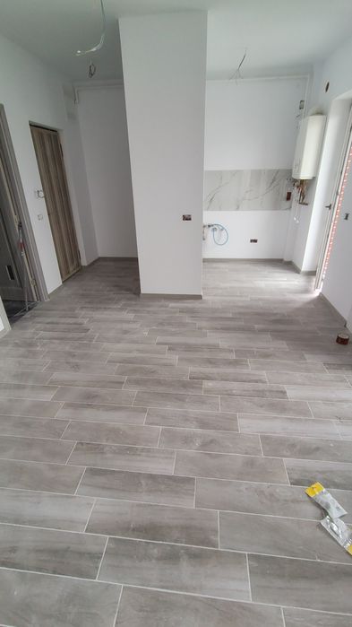 Finisaje interioare și exterioare