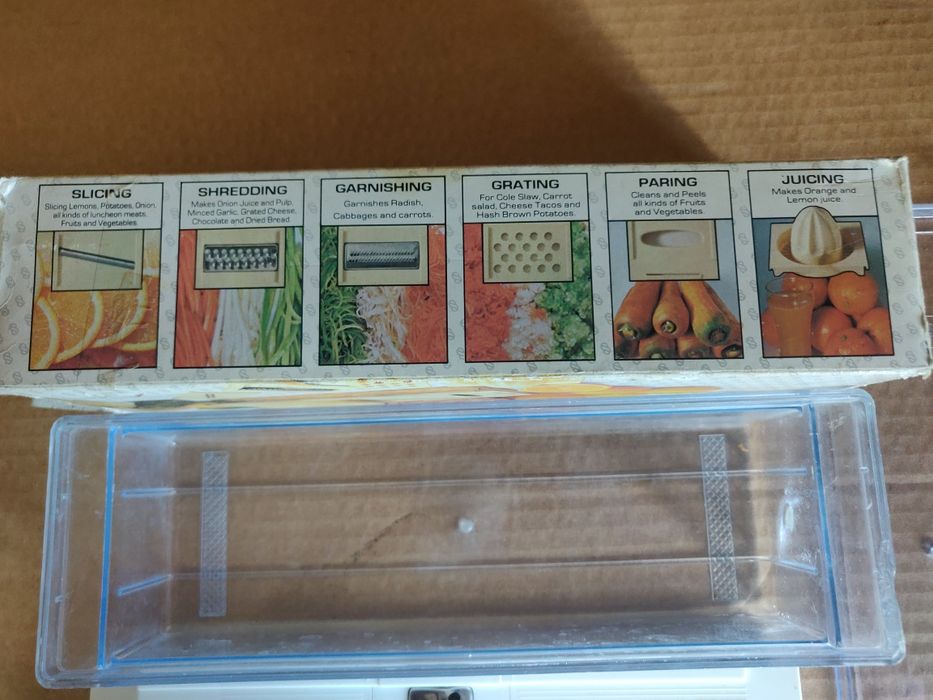 Dispozitiv pt.legume la abur și Razatoare magica