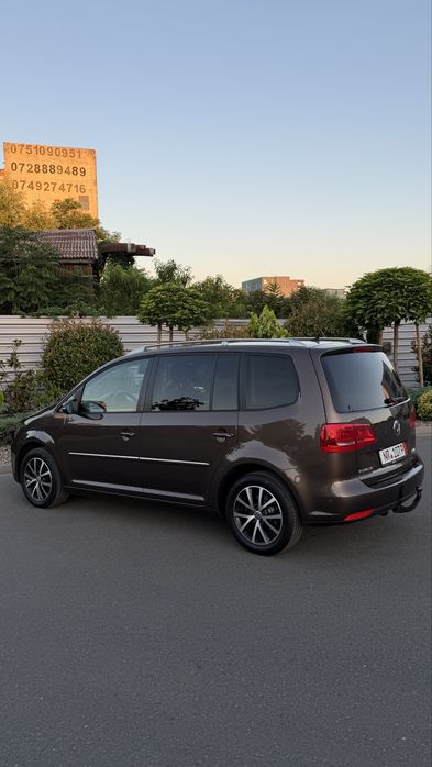 VOLKSWAGEN Touran 2013 — imagine 2