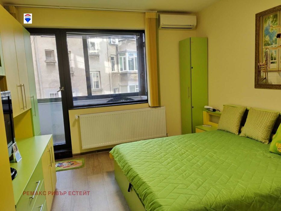 Продава се Тристаен апартамент в Русе, Център - 119 кв.м за 2353 €/кв.м - Снимка #2