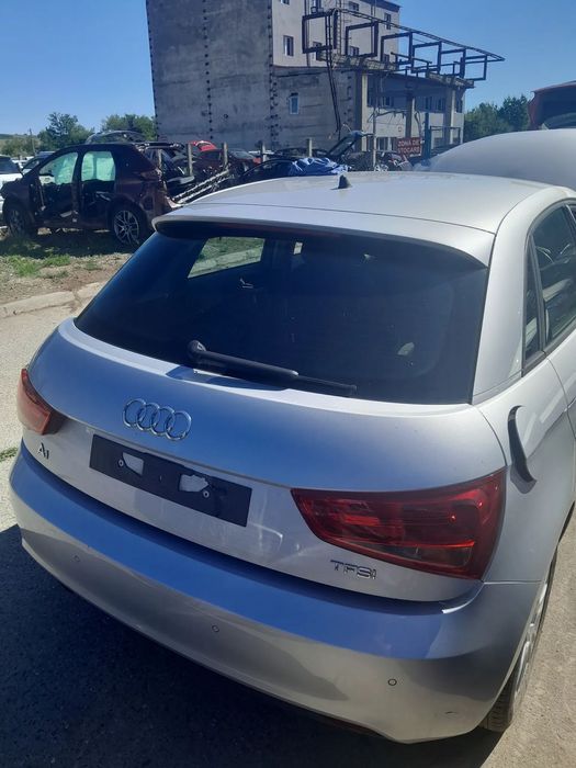Dezmembrez / Dezmembrari / Piese / Accesorii Audi A1