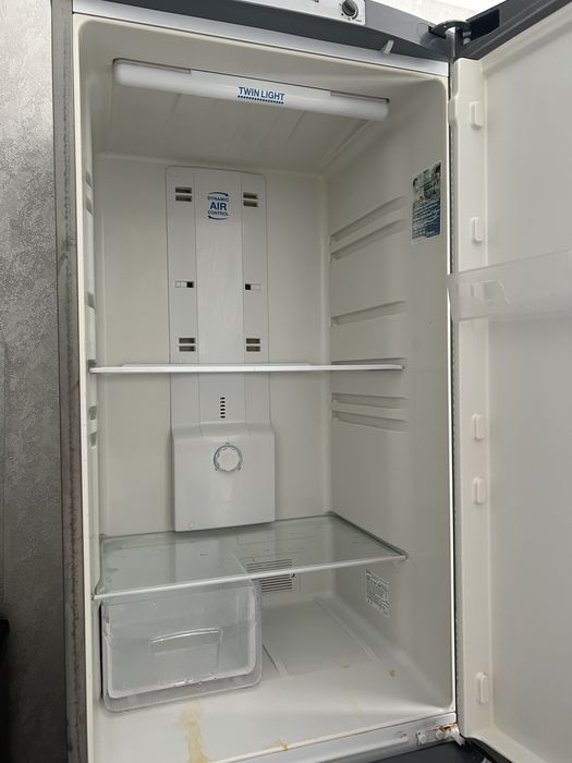Продам холодильник Астана