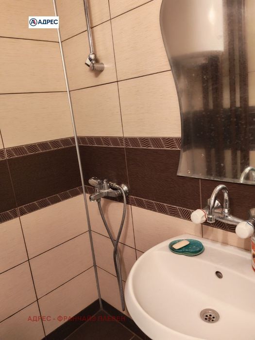 Продава се Двустаен апартамент в Плевен, Сторгозия - 64 кв.м за 638 €/кв.м - Снимка #6