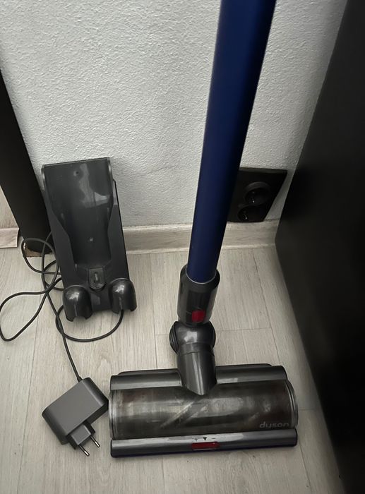 Aspirator Dyson V11 Absolute
