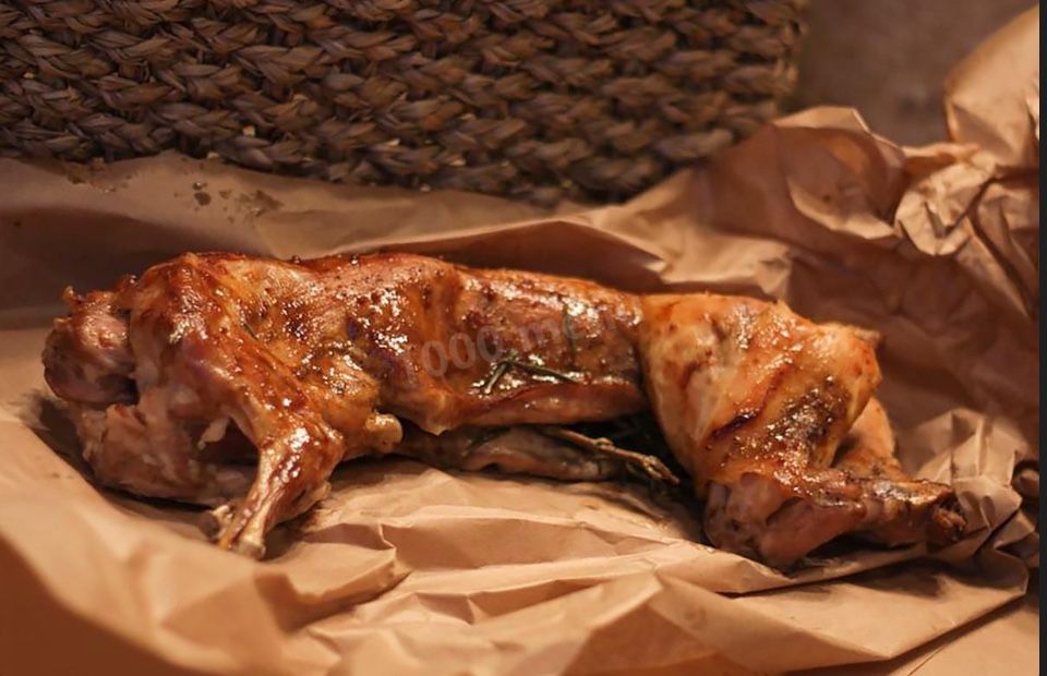 Заяц горячего копчения