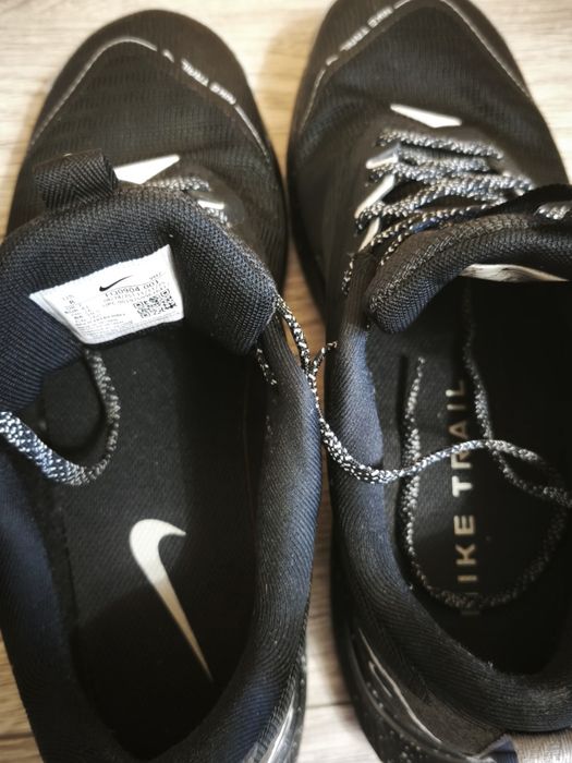 NIKE маратонки 41