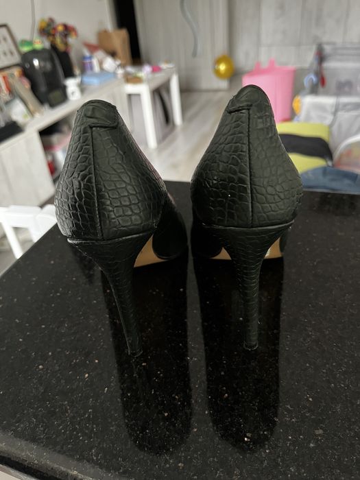 Pantofi stiletto verde inchis marime 38