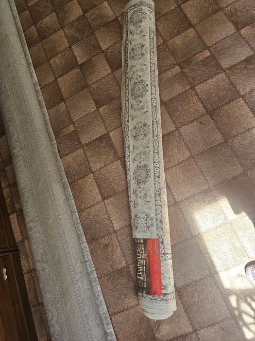 Срочно продам Ковер и Дорожку