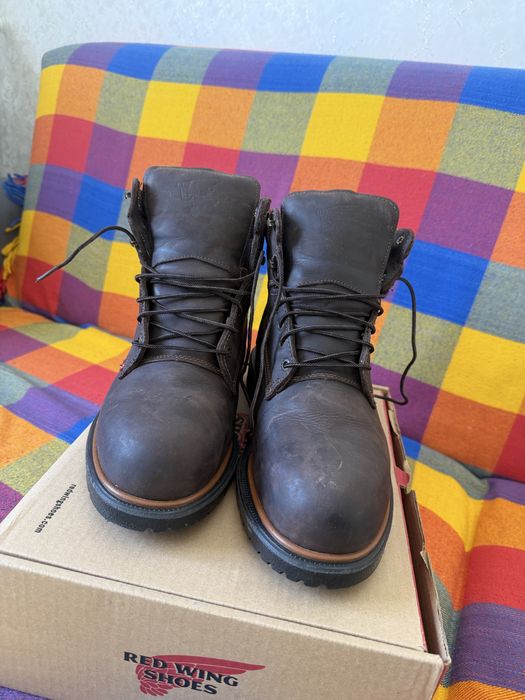 Продам спец обувь red wing shoes