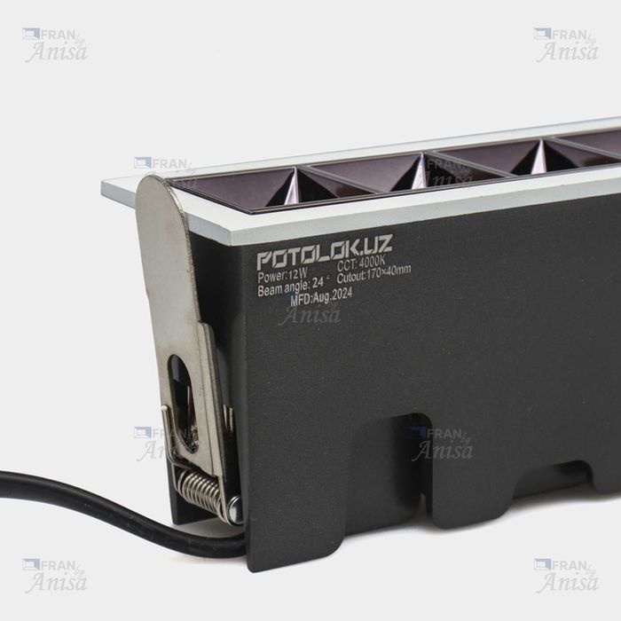 Светильник точечный потолочный встраиваемый галоген Ronus.