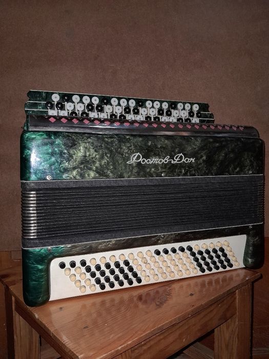 Баян, в отличном состоянии!