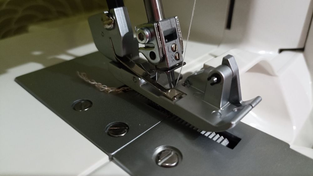 Продам оверлок в отличном состоянии