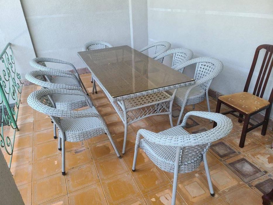 РАТАН стол-стул сотилади