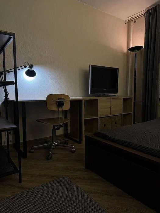 Сдается просторная 1-х комнатная квартира на Шота Руставели 1/3/5. Р7