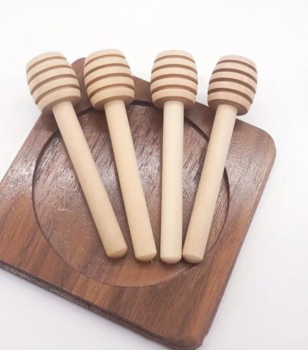 Дървена лъжичка за мед