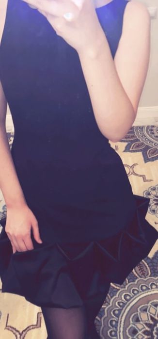 Платье черное красивое