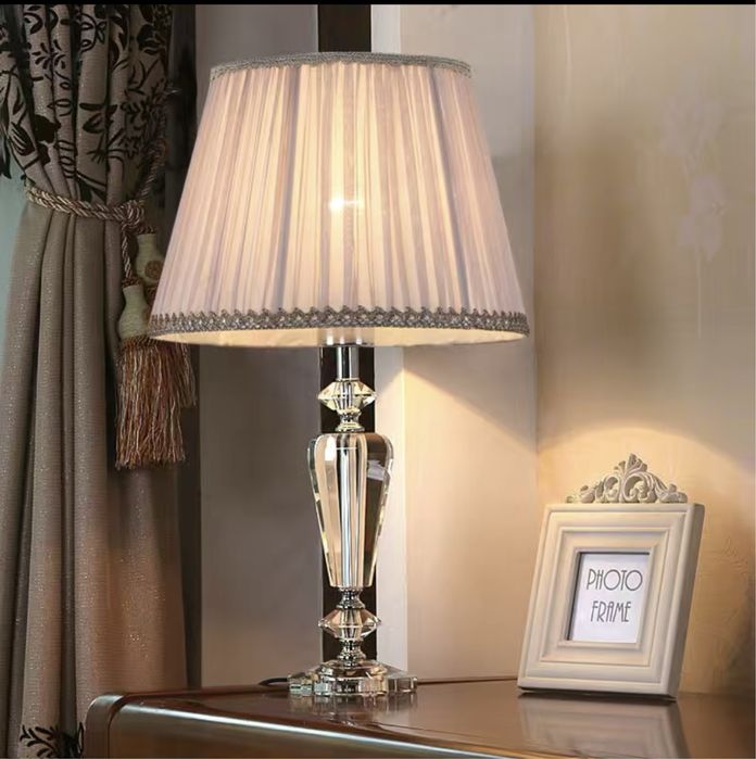 Торшер с нежно розовым абажуром: 25 000 тг. - Светильники Алматы на Olx