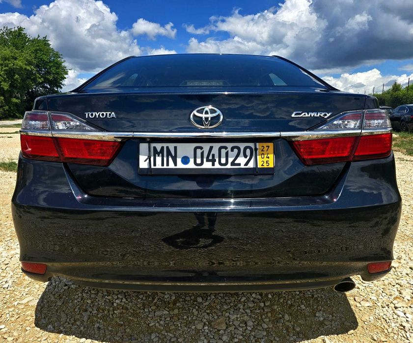 Toyota Camry 2.5 Бензин 110 000км