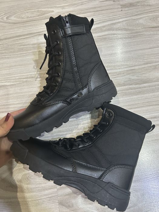 Чисто нови черни кубинки,само пробвани. Номер 39,но отговярят на 38.