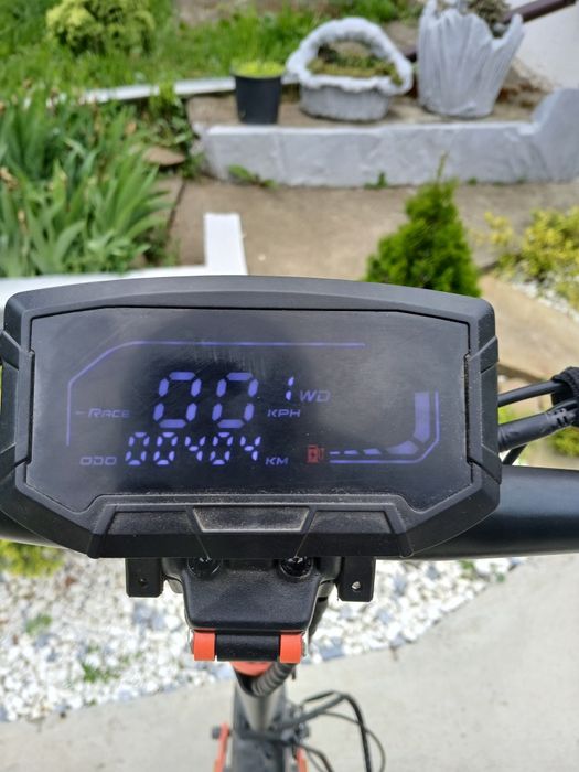 Trotinetă electrică Kamikaze K1
