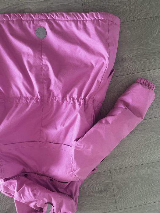 Продам парку осень-зима для девочки