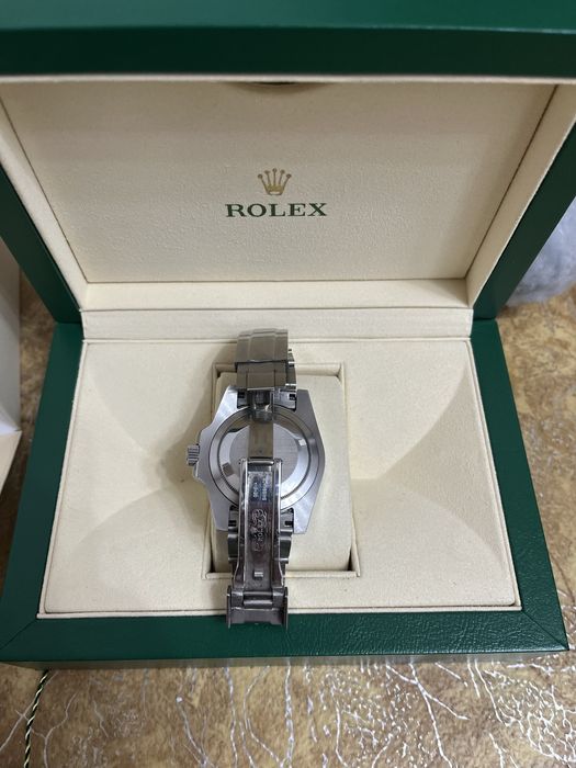 В продаже Rolex…