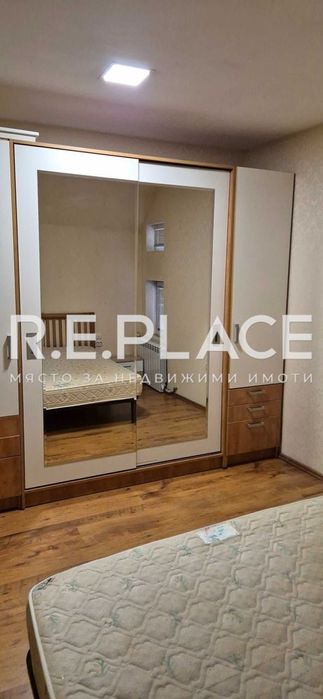 Дава се под наем Двустаен апартамент в Варна, Гръцка махала - 85 кв.м за 400 € - Снимка #3