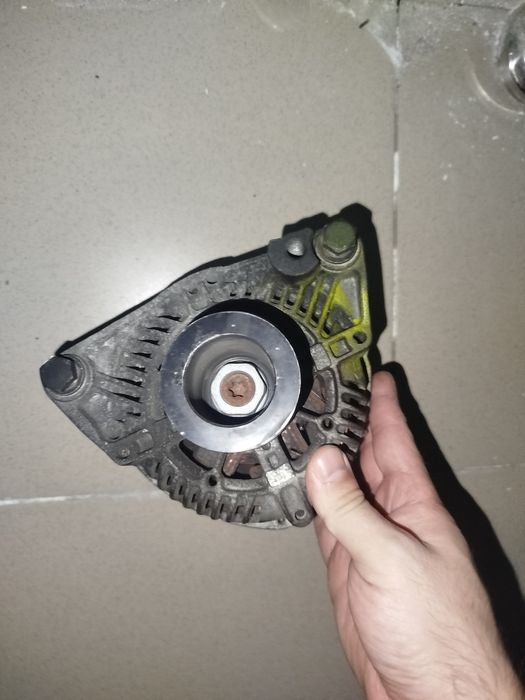 Генератор на БМВ М-40