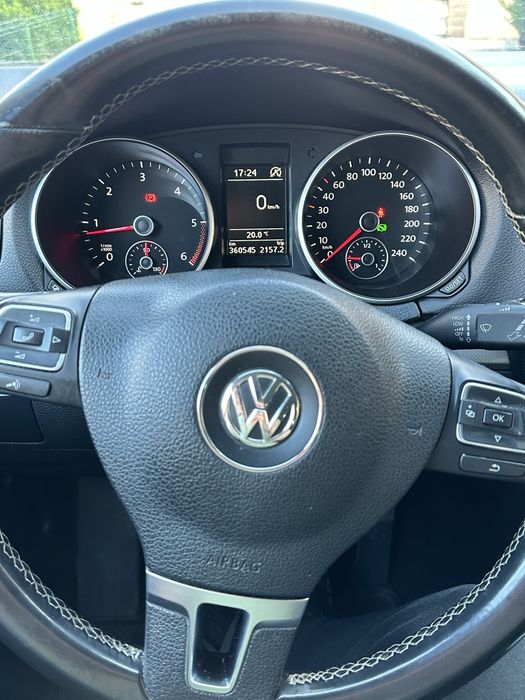 VOLKSWAGEN Golf 2012 — imagine 5