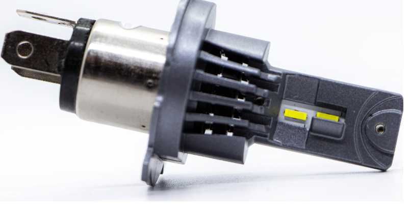 Диодни LED Крушки H7/H1/H4 60w 2бр к-т