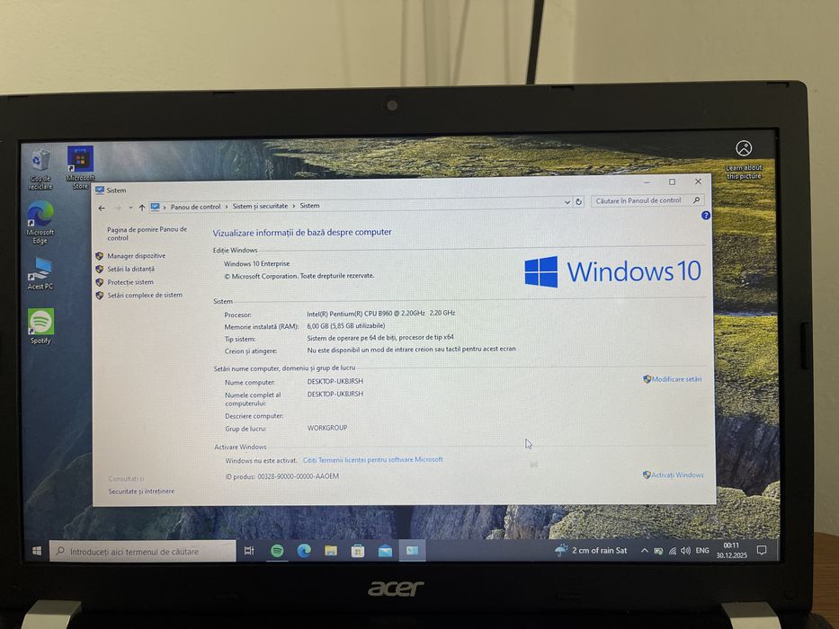 Laptop acer travelmate + mouse hp+ incarcator