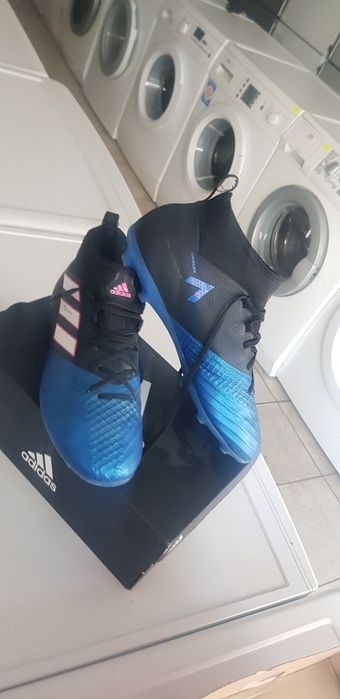 Детски футболни обувки Adidas