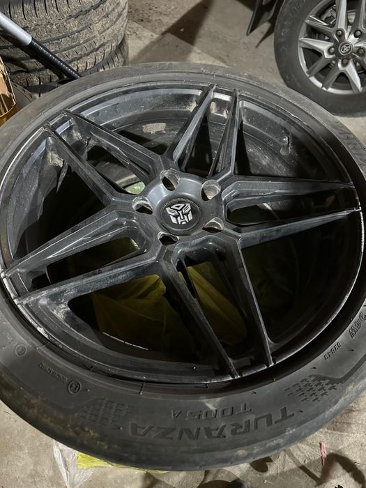 Продам диски с шинами