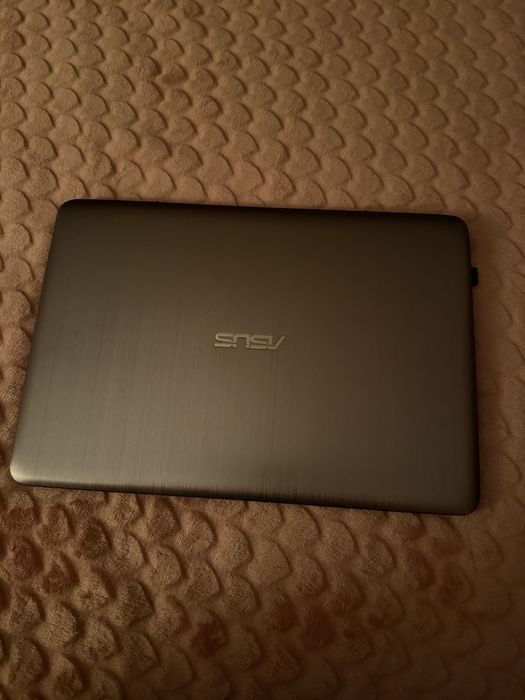 Продам ноутбук Asus