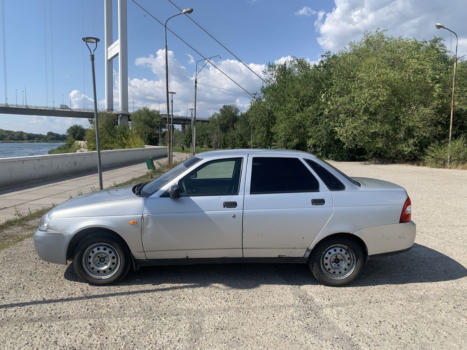 Продам машину Лада Приора