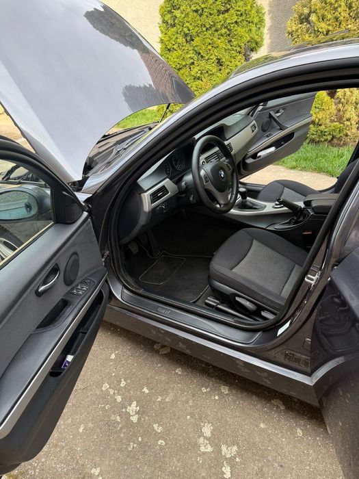 BMW E90 320i (N46) 150CP Manual | Proprietar