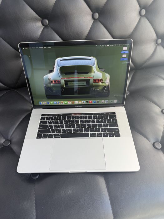 Apple MacBook Pro 2017 i7 16GB 256GB в 15 inch хорошем состоянии