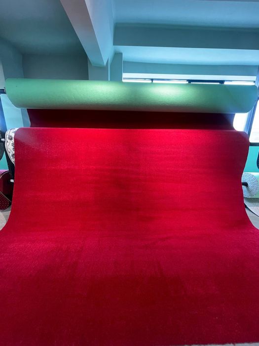 Ковролин красная дорожка в наличии