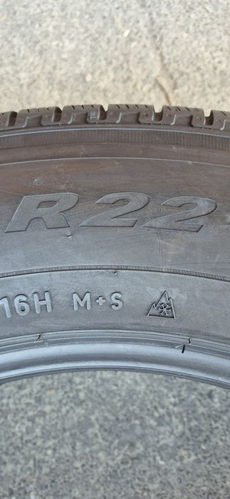 4 anvelope iarna ca noi Pirelli 325/55/22,dot 2024.Pret/bucata.