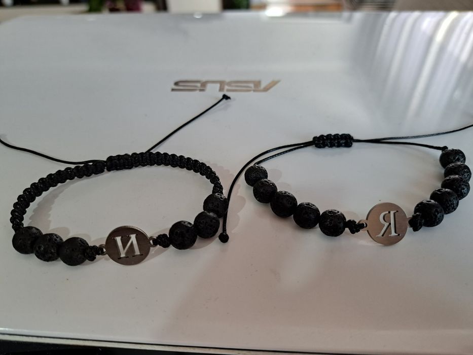 Гривни с букви и ест.камъни и стоманени елементи