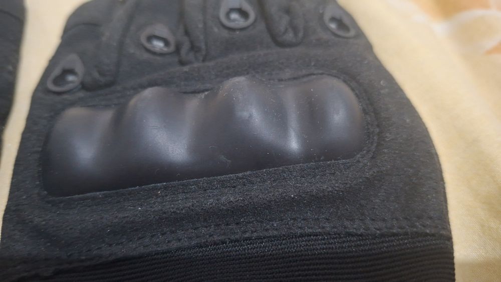 Продам перчатки для велика и мопеда