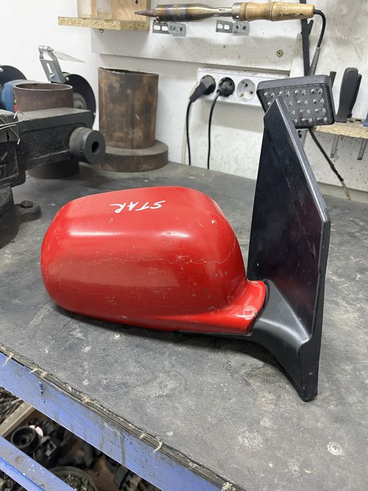 Продам Зеркало митсубиси спейс стар