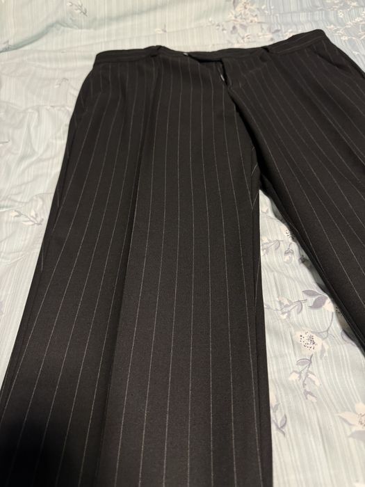 Vand Costum Negru Duffy