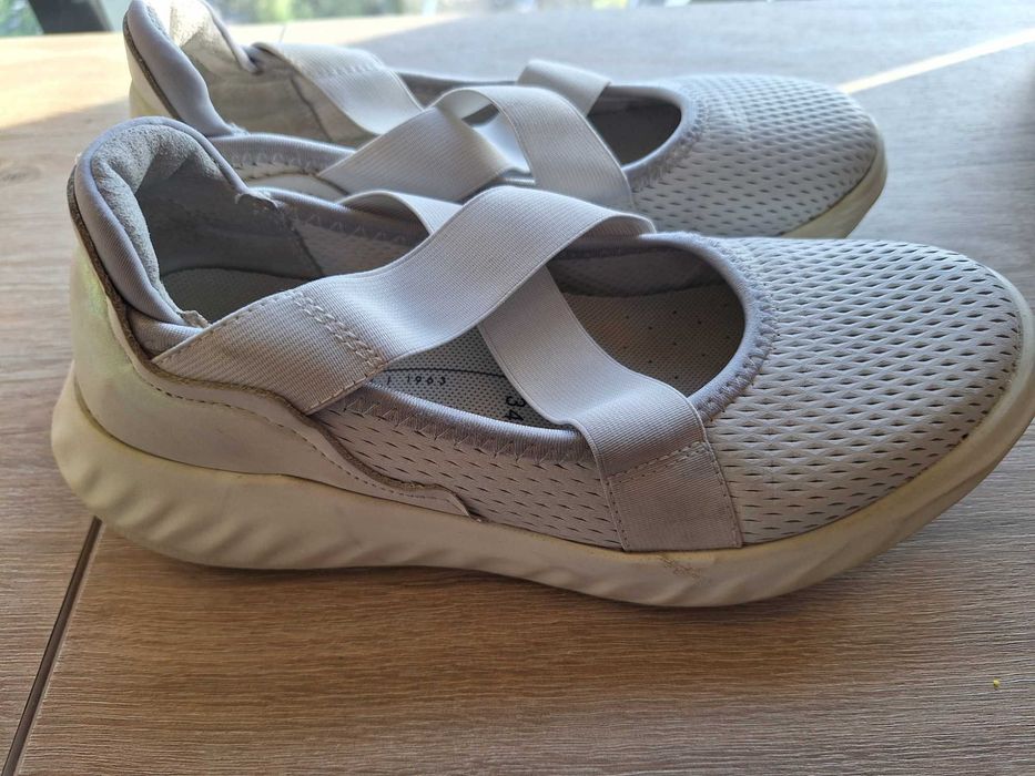 Обувки Ecco 34-35 номер